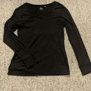 Black long sleeve shirt. Juniors.